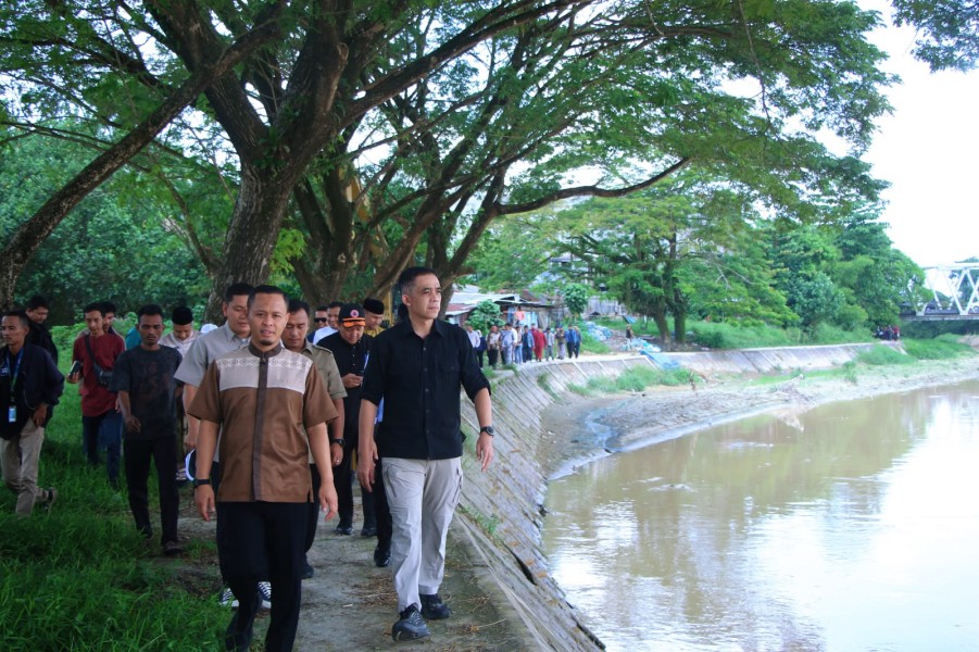 Dapat Dukungan dari Kemenkoinfra, Pinggiran Sungai Sail Ditata Menjadi Kawasan RTH Biru