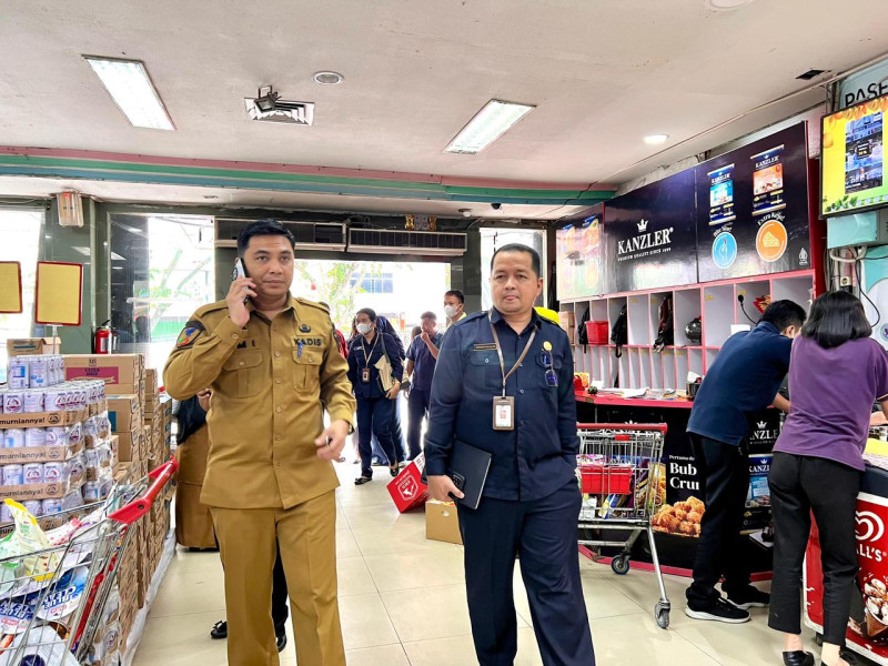 Temukan Produk Kedaluwarsa ,Disperindag Imbau Pekanbaru Masyarakat Waspada