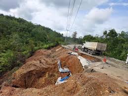 Lalu Lintas Km 106 Tanjung Alai Sudah Kembali Normal