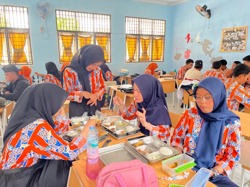 Anggaran MBG Batal Naik Rp50 T Tahun Ini, Cuma Tambah Rp28 T