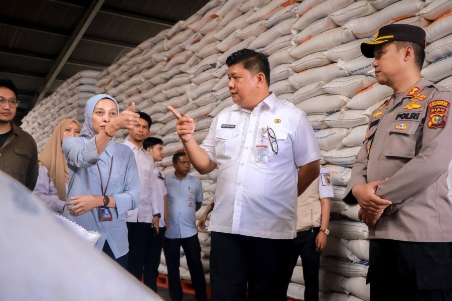 Belum Ada Kenaikan,  Persediaan Sembako di Pasar Tradisional di Pekanbaru Terpantau Stabil