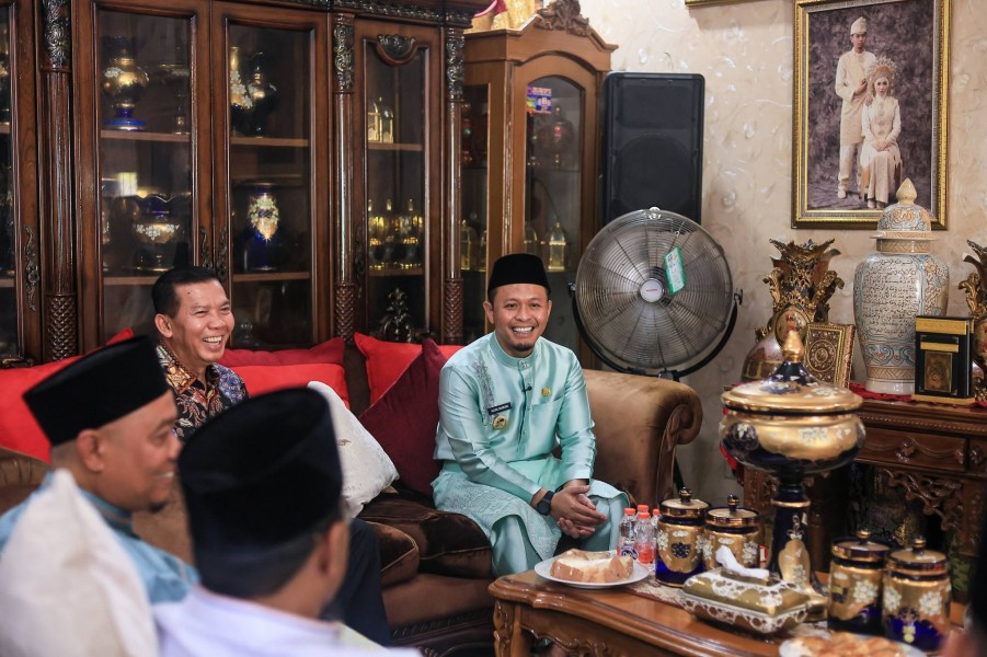 Sempena HUT Pekanbaru, Wallikota dan Wakil Walikota Kunjungi  Kediaman Mantan Walikota Pekanbaru