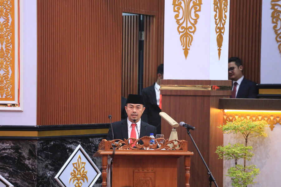 Pj Walikota Pekanbaru Hadiri Pelantikan 50 Anggota DPRD Periode 2024-2029