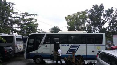 Bus Damri Bangkinang - Bandara SSK II Kembali Beroperasi