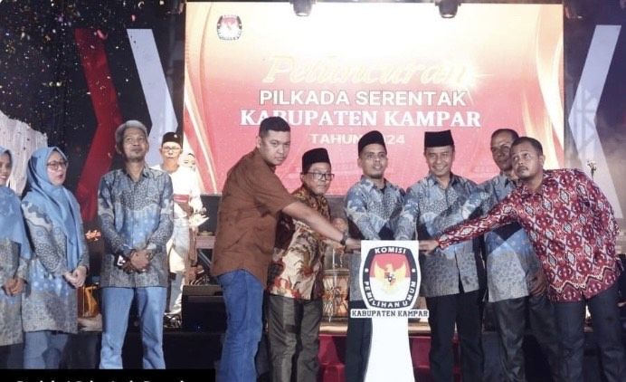 Dimeriahkan Artis Dewi KDI dan Rizal Ocu, KPU Kampar Luncurkan Tahapan Pilkada 2024