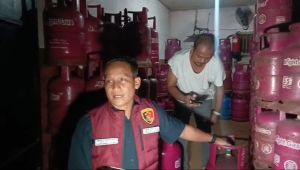 Polisi Amankan Tiga Pelaku Pengoplos Gas Subsidi ke Non-Subsidi