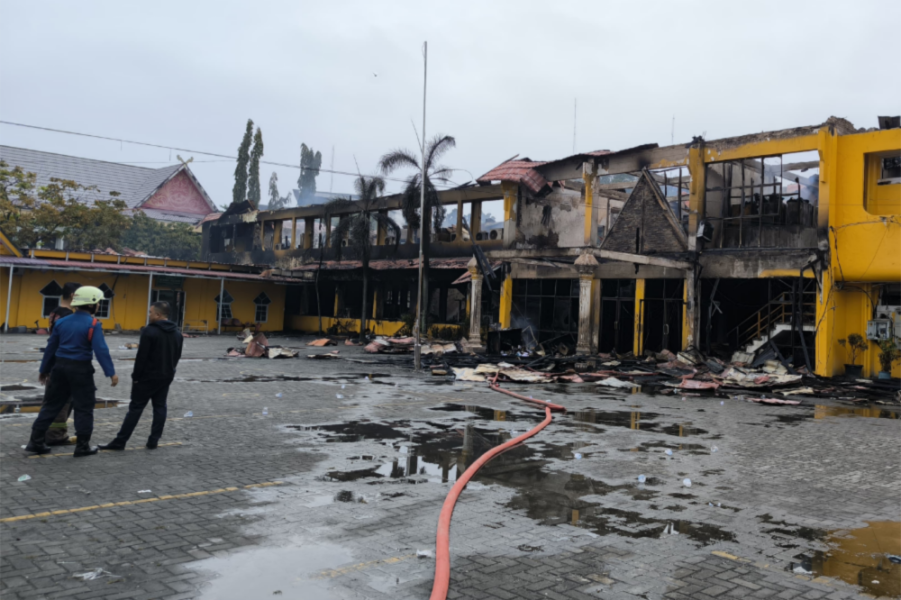 Pasca Kebakaran Disnakertrans Riau Terpaksa Cari Lokasi Baru