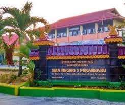 Disdik Riau Minta Sekolah Hindari Perjalanan Luar Kota