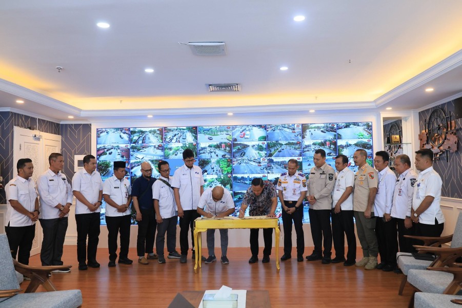 Realisasikan 1000 Titik Wifi Gratis, Masyarakat Bisa Usulkan Titiknya kepada  Pemko Pekanbaru