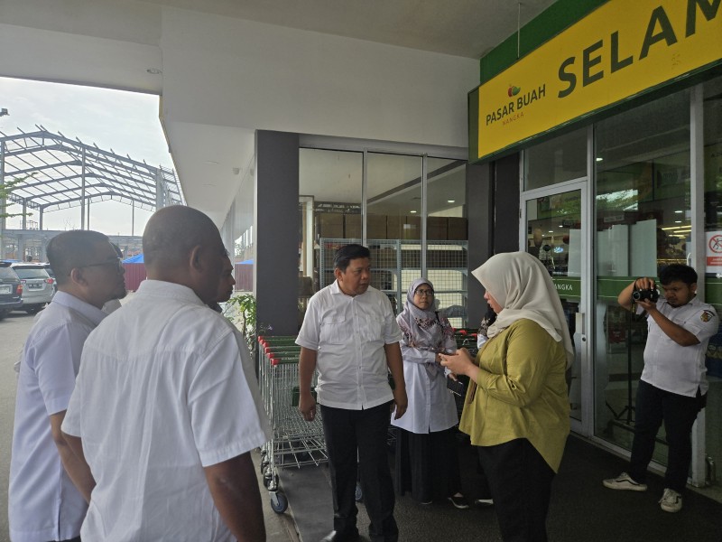 Disperindag Pekanbaru Masih Temukan Usaha Retail Gunakan Kantong Plastik