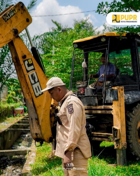 PUPR Pekanbaru Normalisasi Drainase Sepanjang 6 Kilometer