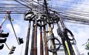 Pj Gubri SF Hariyanto Respons Soal Kabel Optik yang Semrawut di Kota Pekanbaru