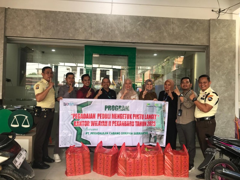 Kembali Gelar Pegadaian Peduli Mengetuk Pintu Langit, Pegadaian Kanwil II Pekanbaru Bagikan Makanan Siap Saji ke Masyarakat