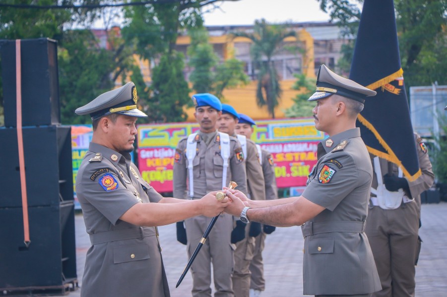 Pimpin Sertijab Kepala Satpol PP Pekanbaru, Begini Pesan Wako Agung