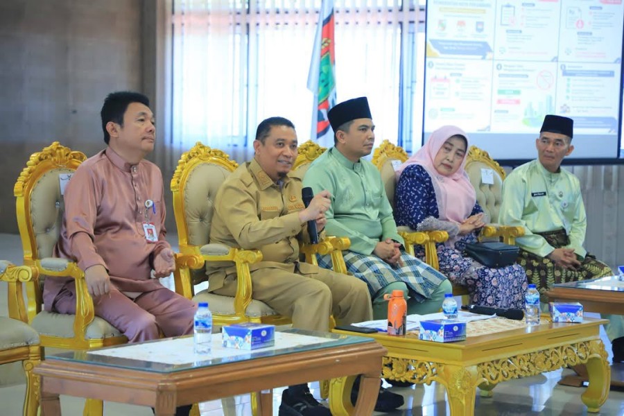 Pemko Pekanbaru Janji  Beri Keringanan Untuk Pedagang Eks Pemegang HGB Ruko STC