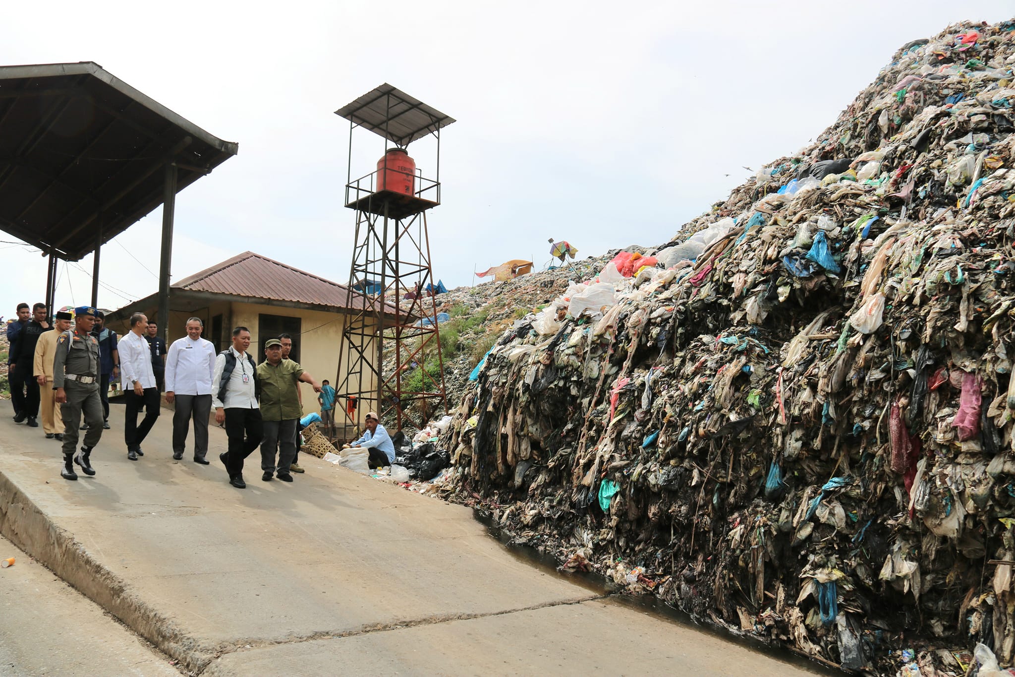 Pemko Pekanbaru Buka Peluang Kerjasama Pengolahan Sampah di TPA Muara Fajar