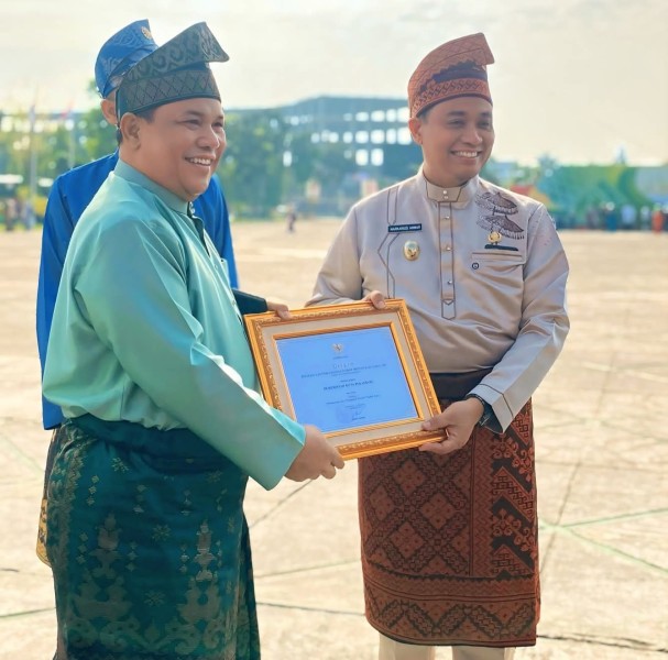 Pekanbaru Terbaik II Pembangunan Daerah di Provinsi Riau Tahun 2025