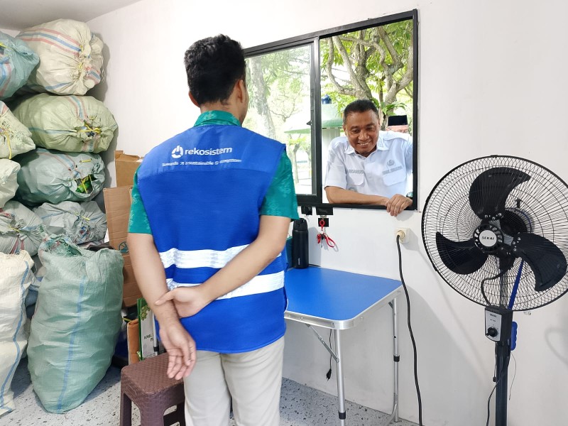 Waste Station di RTH Putri Kaca Mayang Mulai Beroperasi