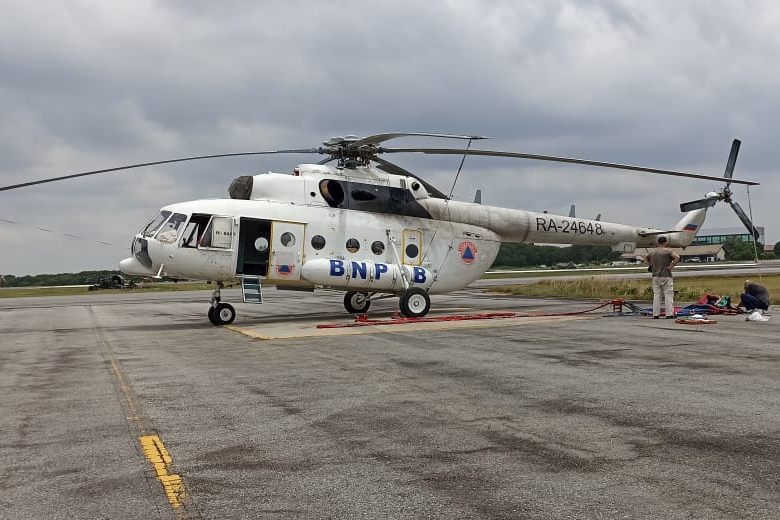 Pemprov Riau Ajukan Bantuan Helikopter dan Modifikasi Cuaca ke BNPB