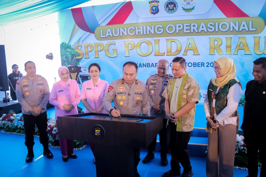 Wako Pekanbaru Agung Nugroho Hadiri Launching Satuan Pelayanan Pemenuhan Gizi (SPPG) Polda Riau 2