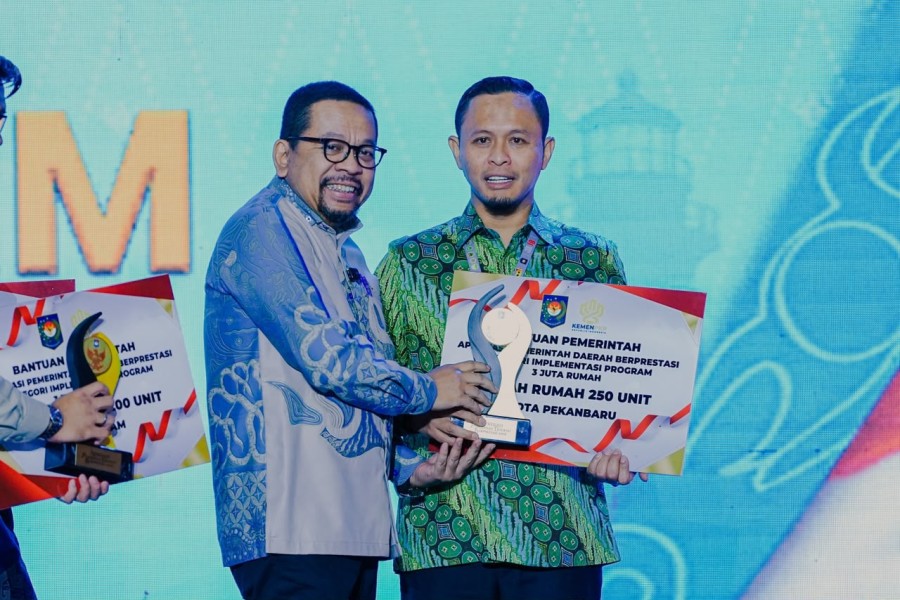 Raih Juara II Program 3 Juta Rumah , Pekanbaru Dapat Bonus   Bedah 250 Rumah